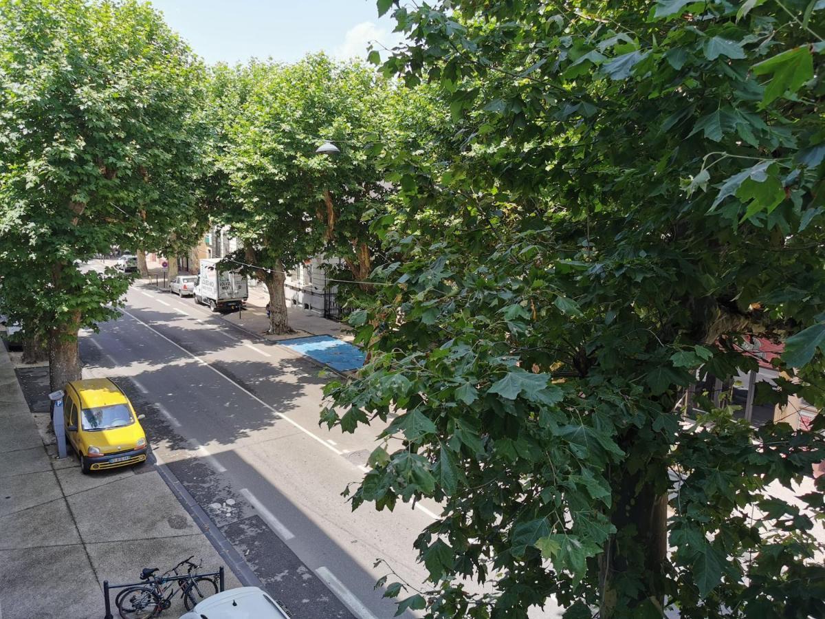 Studio Confort - Clim - Ascenseur Cavaillon Exterior foto